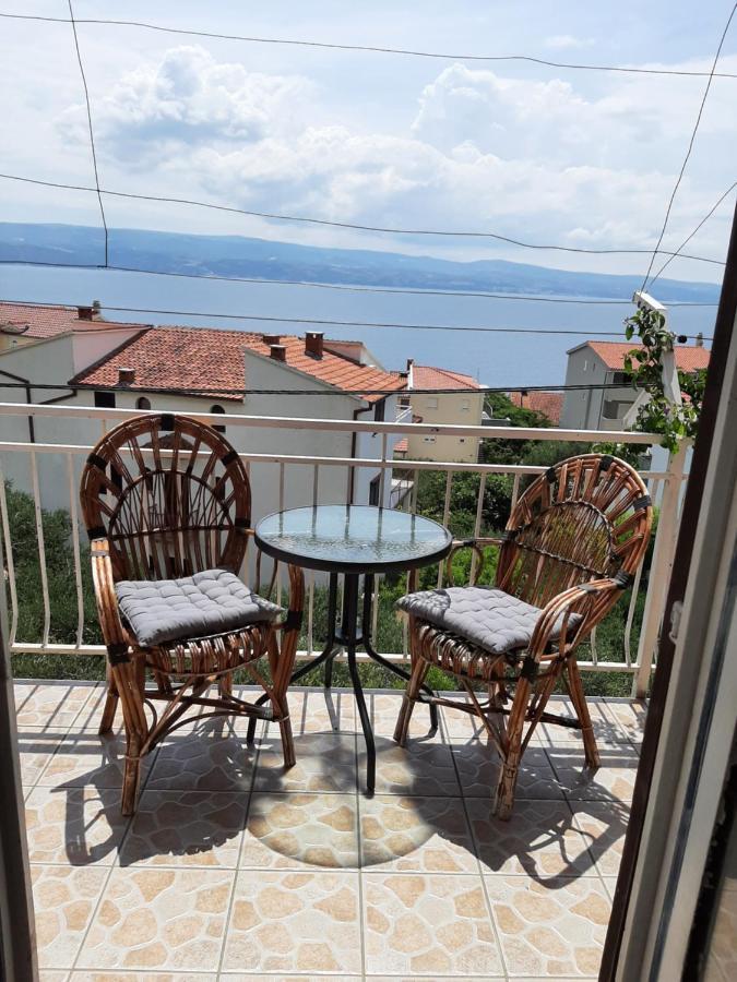 Apartments Tina Omiš Eksteriør bilde