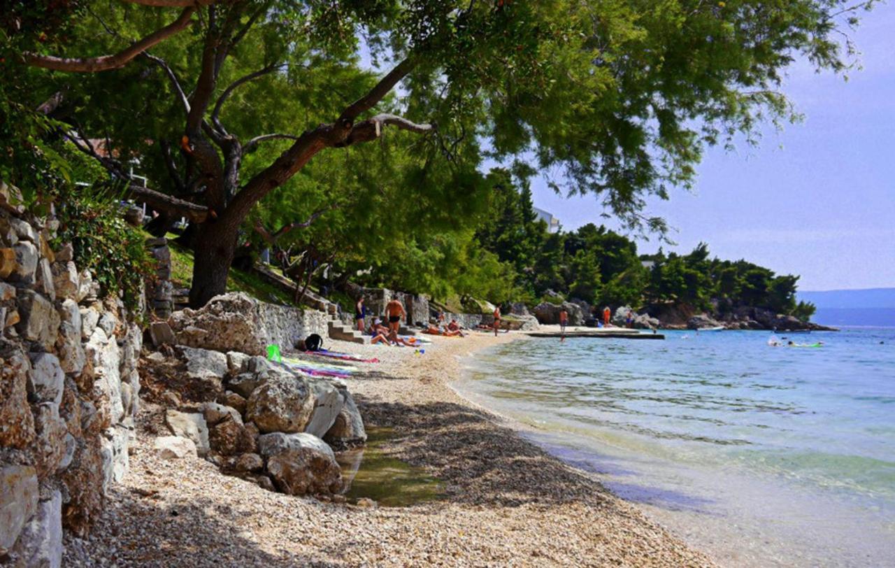 Apartments Tina Omiš Eksteriør bilde